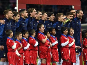 Piala Eropa Diundur, Pemain Muda Italia Diuntungkan