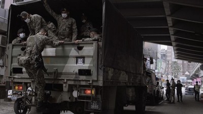 Potret Malaysia Dijaga Militer saat Lockdown Gegara Corona