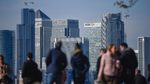 Pandemi Corona: Warga Inggris Masih Banyak yang Asyik Jalan-jalan