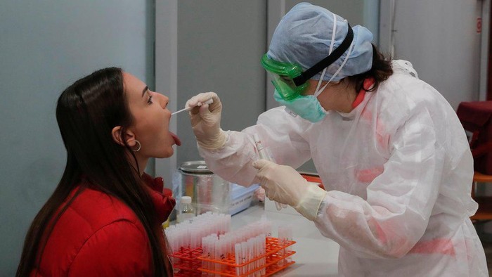 Virus corona: Perburuan mencari orang pertama yang memicu wabah Covid-19 Virus corona: Perburuan mencari orang pertama yang memicu wabah Covid-19
