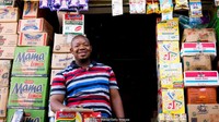 Menurut data Global Entrepreneurship Monitor, lebih dari 30% penduduk Nigeria adalah wirausaha baru atau pemilik-manajer bisnis baru, di antara angka tertinggi di dunia. Adapun tantangan dari negara ini adalah transportasi yang minim. (Sam Makoji/Getty Images/BBC)