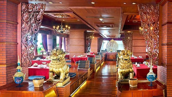 Di dalam The Media Hotel juga ada Sukhothai Restaurant yang bisa traveler coba. Hotel ini sudah diserahterimakan kepada Doni Monardo, Kepala BNPB sekaligus Ketua Gugus Tugas Penanganan COVID-19. (dok. The Media Hotel)