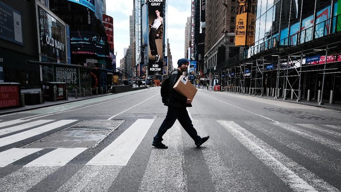 Bye Corona! Negara Bagian AS Ramai-ramai Tinggalkan Aturan Wajib Masker