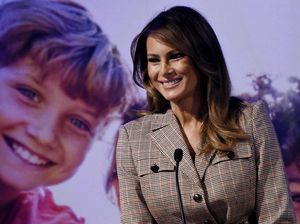 Melania Trump Negatif Virus Corona