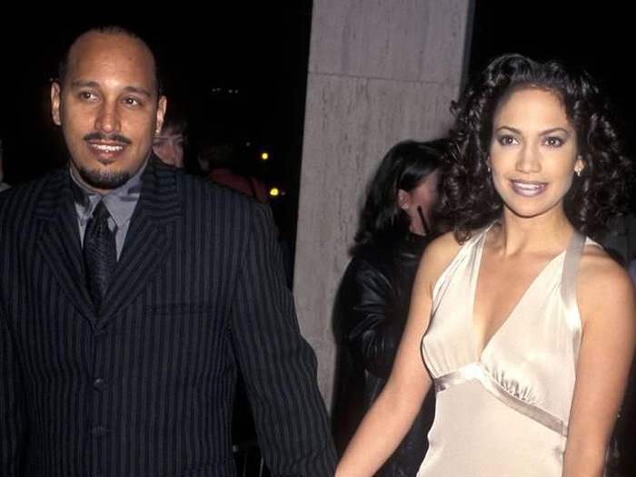 Jennifer Lopez dan Mantan Kekasih