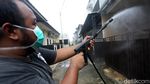 Cegah Covid-19, Warga BJV 2 Semprotkan Disinfektan