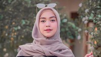 Meski sempat pamit, Ria Ricis masih menjadi salah satu YouTuber dengan pendapatan tertinggi di Indonesia. Dok. Instagram/riaricis1795