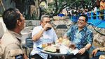 Positif COVID-19, Ini Sosok Yana Mulyana Saat Kulineran