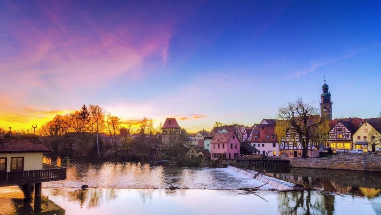 Kota Nuremberg Sunset at Lauf a. d. Pegnitz.