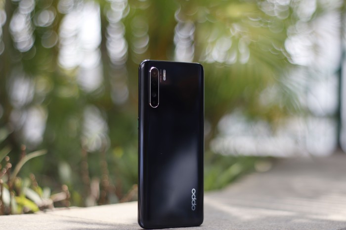OPPO Reno3