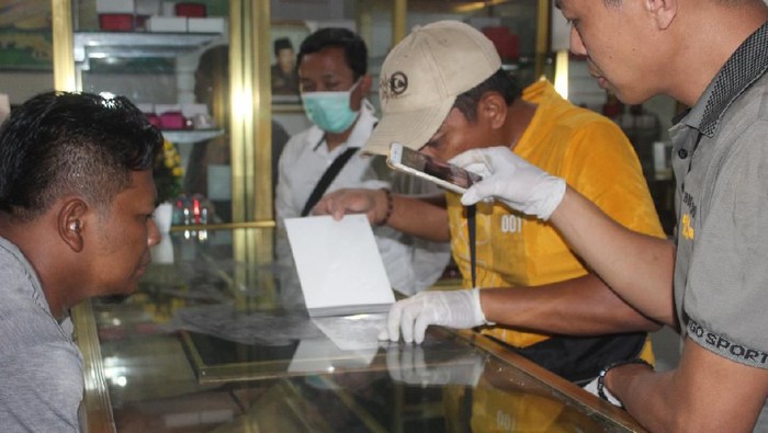 perampokan toko emas di trenggalek