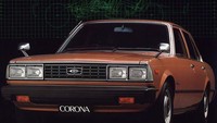 Inilah Toyota Corona generasi ke enam (1978-1983). Diklaim memiliki handling yang lebih baik, seri ini menggendong mesin 2,4 liter dan memiliki beberapa opsi body style. (Gulfnews)
