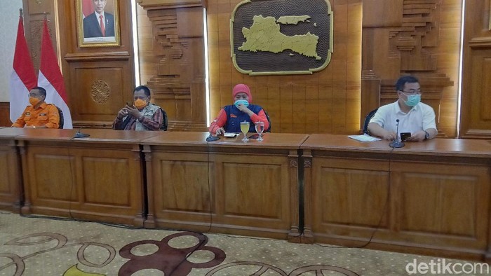 gubernur khofifah