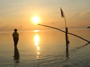 Keren Banget! Matahari Terbit di Karimunjawa