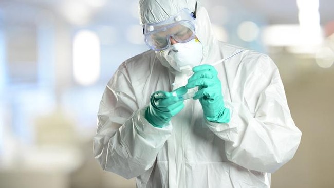 Viral Orang ke Pasar Pakai Hazmat dan Nasi Padang Penyebar Corona