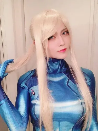 Alamak! Dewi Cosplayer Seksi dari Jepang Ini Ternyata Seorang Pria