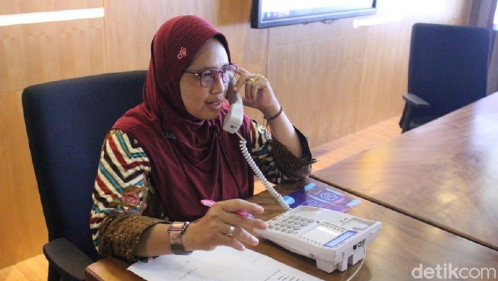 Staf Seksi Promosi Kesehatan Dan Pemberdayaan Masyarakat Dinkes Kota Kediri Erna Agustina