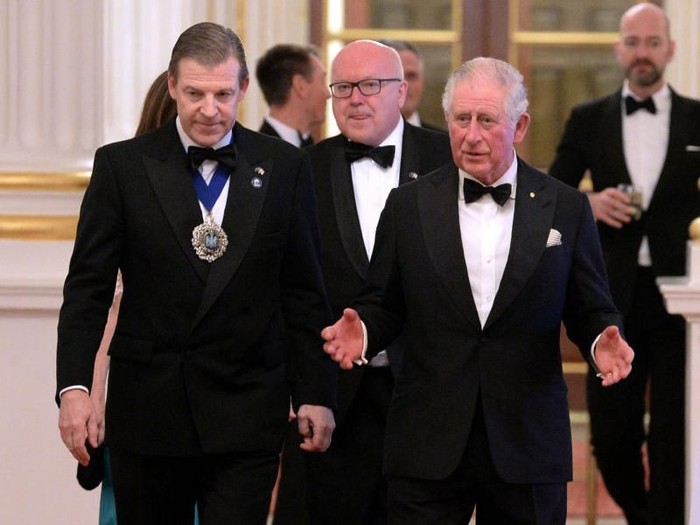 Kantor Clarence House milik pangeran Charles merilis hasil test COVID-19 pada hari Rabu, 25 Maret 2020. Pria berusia 71 tahun dinyatakan Posotif Corona.