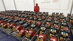 Menengok Isi Gudang Logistik PMI untuk Penanganan COVID-19