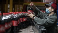 China merupakan salah satu negara yang menjadi pusat ekonomi dunia, maka tidak heran jika mereka melakukan pemulihan ekonomi secepat mungkin pasca pandemi Corona ini.