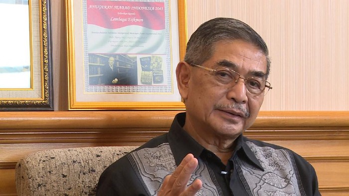 Direktur Lembaga Biologi Molekuler Ejikman Prof Amin Soebandrio
