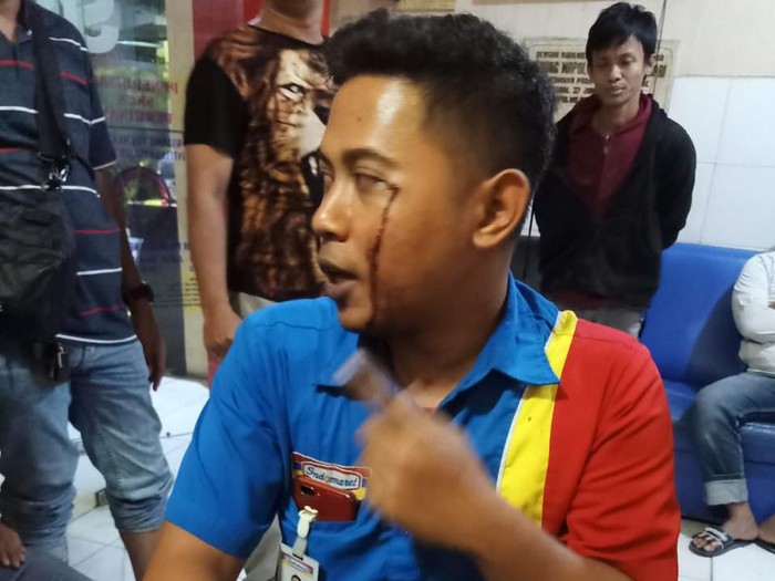 perampkan minimarket