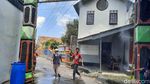 Tangkal Corona, Gapura Ini Dilengkapi Penyemprot Disinfektan Otomatis