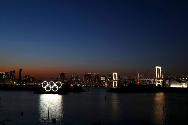 Suasana yang sunyi di kawasan Odaiba Marine Park Tokyo, Jepang. Wabah COVID-19 membuat Olimpiade 2020 yang akan diselenggarakan di Tokyo ditunda. Getty Images/Clive Rose. Suasana yang sunyi di kawasan Odaiba Marine Park Tokyo, Jepang. Wabah COVID-19 membuat Olimpiade 2020 yang akan diselenggarakan di Tokyo ditunda. Getty Images/Clive Rose.