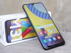 Unboxing Galaxy M31, Ponsel Baterai 6.000 mAh Harga Rp 3 Jutaan