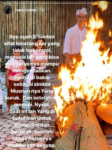 Doa Happy Salma dan Keluarga Bakar Ogoh-ogoh di Hari Raya Nyepi
