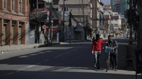 Kasus virus Corona kedua ditemukan pada seorang siswa Nepal berusia 19 tahun yang tiba di Kathmandu dari Perancis melalui Qatar pada 17 Maret lalu. Dia saat ini telah diisolasi di sebuah rumah sakit.