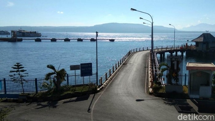 Suasana lengang terjadi di Pelabuhan ASDP Ketapang Banyuwangi. Pelabuhan tersibuk se-Indonesia ini ditutup selama satu hari penuh menghormati hari raya Nyepi.