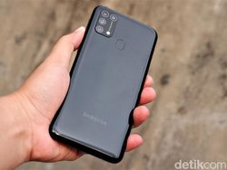 Unboxing Galaxy M31, Ponsel Baterai 6.000 mAh Harga Rp 3 Jutaan