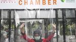 Bilik Disinfektan Terpasang di Balai Kota Jakarta