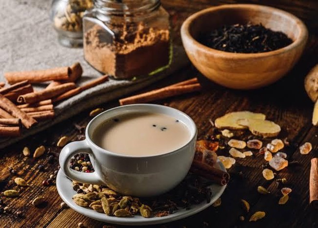Hangatkan Badan dengan Sarabba, Minuman Penambah Stamina Khas Makassar