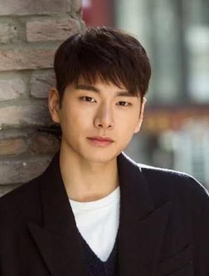 5 Artis Korea Diterpa Isu Asusila di 2025
