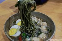 Relung Kopi : Sedapnya Mie Sayur dan Tuna Puff yang Renyah