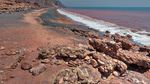 Begini, Nih Potret Pantai Semerah Darah
