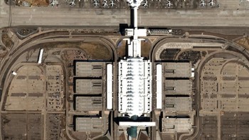 Bandara Internasional Denver, 24 Maret 2020. Foto: Maxar Technologies