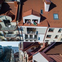Ngeteh di lantai atas rumah bersama keluarga juga terlihat asik. Selain dapat mengisi waktu luangmu saat mengisolasi diri, kegiatan ini juga dapat mempererat hubunganmu bersama keluarga. (Foto: dok. Boredpanda/ adasvasiliauskas)
