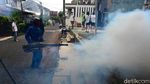 Cegah DBD Warga Pondok Karya Lakukan Fogging
