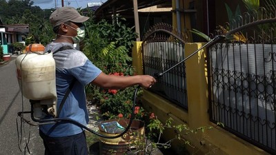 Warga Tanjung Enim Antisipasi COVID-19 Secara Mandiri
