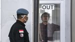 Tangkal Corona, Bilik Disinfektan Ada di Istana-Ruang Publik