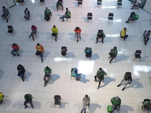 Sudah Terapkan Jaga Jarak, Kenapa Masih Bisa Terinfeksi Corona?