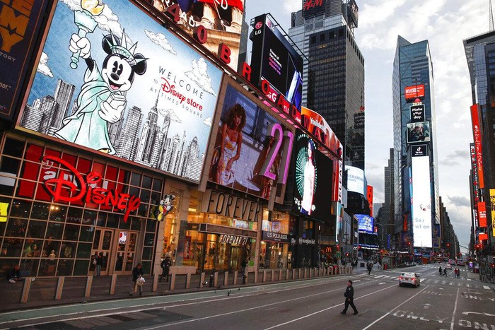 Data yang dirangkum New York Times hingga Kamis (26/3/2020) melaporkan Amerika Serikat (AS) memiliki jumlah kasus COVID-19 terbanyak di dunia.