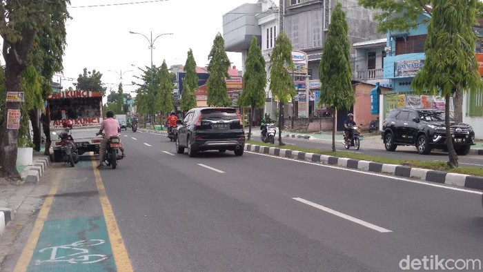 Jalur Sepeda di Medan.