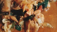 Netizen bernama @syiff6 memamerkan hasil masakannya berupa tongseng. Bahkan ia mendapat review yang baik dari keluarganya yang mencicipinya.