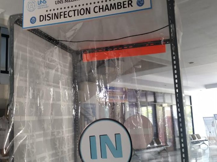 Disinfectant chamber buatan mahasiswa Universitas Sebelas Maret (UNS) Solo, Jumat (27/3/2020).
