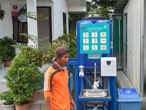Cegah Corona, Pemkot Depok Sediakan Wastafel Portabel di Terminal Bus