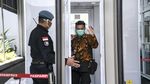 Tangkal Corona, Bilik Disinfektan Ada di Istana-Ruang Publik